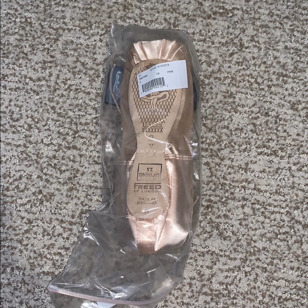 Brand New Freed Pointe Shoes